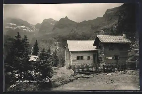 AK Wödl-Hütte, Berghütte mit Panorama