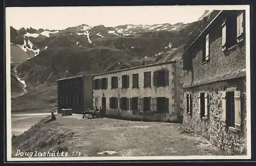 AK Douglashütte, Gäste geniessen die Aussicht