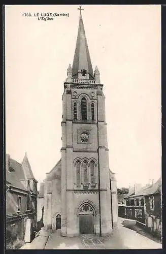 AK Le Lude, L`Église majestueuse de la ville