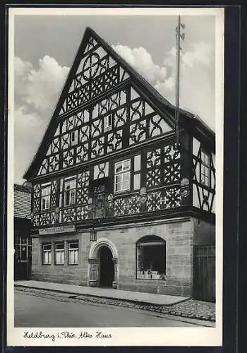 AK Heldburg i. Thür., Strassenpartie und Altes Haus