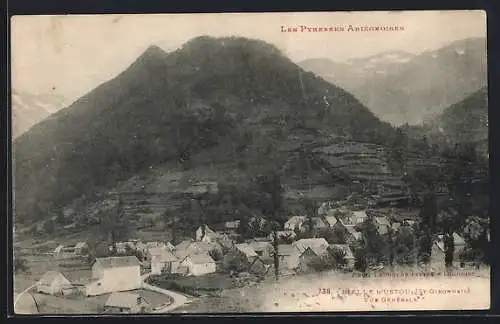 AK Bielle d`Ustou, Vue générale du village et des montagnes des Pyrénées Ariégeoises