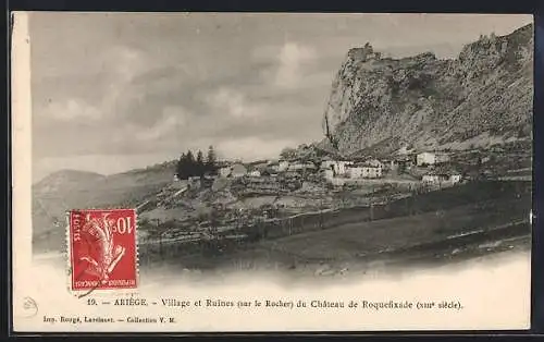 AK Ariège, Village et Ruines du Château de Roquefixade (XIIIe siècle)