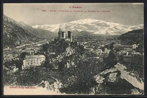 AK Foix, Vue sur la ville et la vallée de l`Ariège