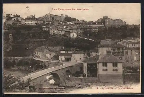 AK Saint-Lizier, Vue générale du village et pont sur la rivière