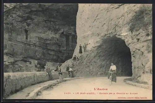 AK Le Mas-d`Azil, Entrée de la grotte en Anont