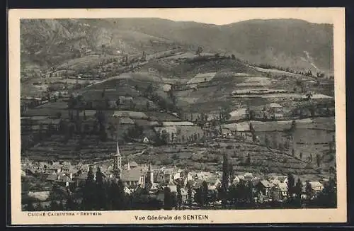 AK Sentein, Vue générale du village et des collines environnantes