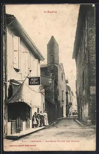 AK Pamiers, Ancienne Église des Carmes et rue animée avec débit de tabac