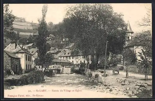 AK St-Lary, Entrée du village et église