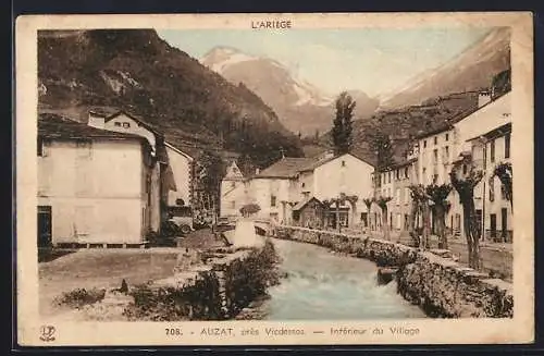 AK Auzat, Intérieur du Village près Vicdessos