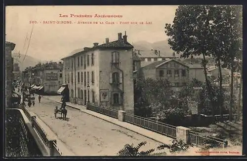 AK Saint-Girons, Avenue de la Gare et pont sur le Lez