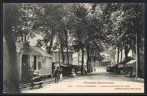 AK Ax-les-Thermes, Avenue Adolphe Authié avec arbres et kiosques