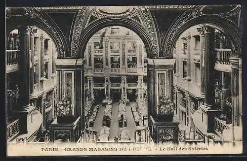 AK Paris, Grands Magasins du Louvre, Le Hall des Soieries