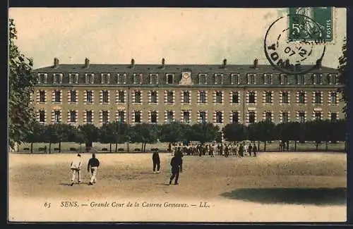 AK Sens, Grande Cour de la Caserne Gemeaux