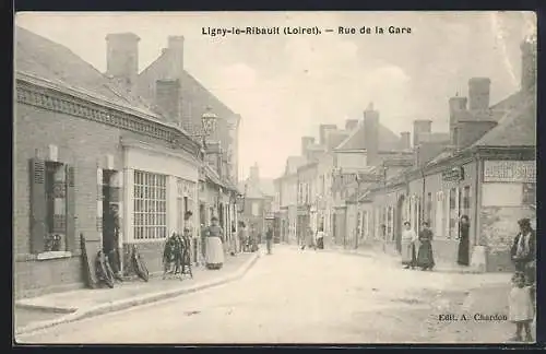 AK Ligny-le-Ribault, Rue de la Gare