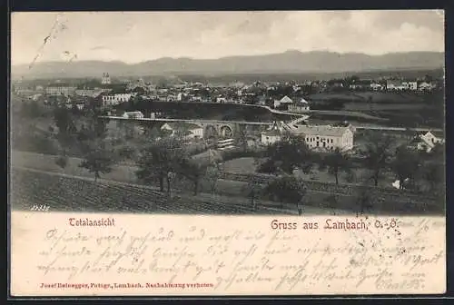 AK Lambach /O.-Ö., Totalansicht mit Kirche