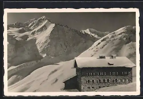 AK Samoar-Hütte, Ansicht mit Mutmalspitze und Marzellspitze