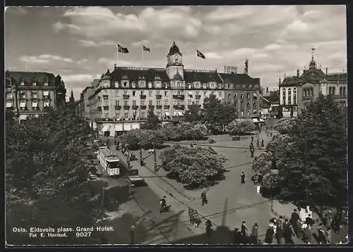 AK Oslo, Eidsvolts plass, Grand Hotell, Strassenbahn