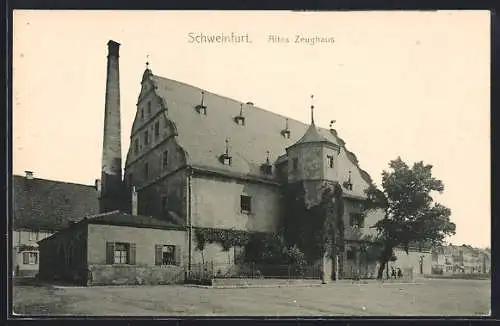 AK Schweinfurt, Altes Zeughaus mit Strassenpartie