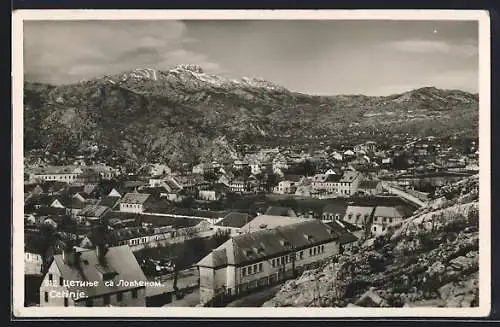 AK Cetinje / Cettigne, Ortsansicht mit Bergen