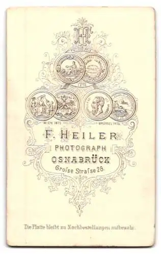 Fotografie F. Heiler, Osnabrück, Grosse Strasse 28, Porträt einer jungen Frau