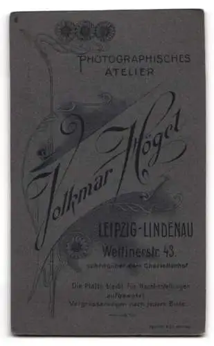 Fotografie Volkmar Högel, Leipzig-Lindenau, Wettinerstr. 43, Porträt eines Kleinkinds