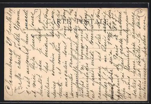 AK Chambourg, Vue de la Route de Chedigny avec bâtiments et église