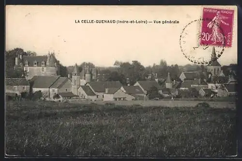 AK La Celle-Guenand, Vue générale du village en Indre-et-Loire