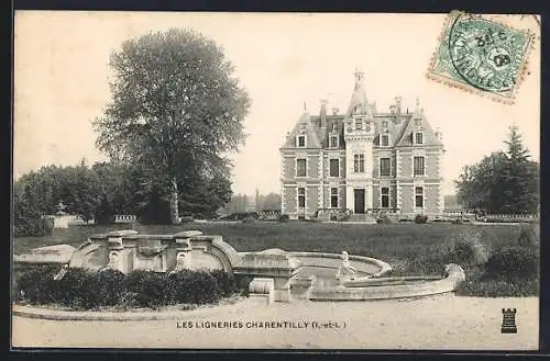 AK Charentilly, Les Ligneries et le jardin avec fontaine