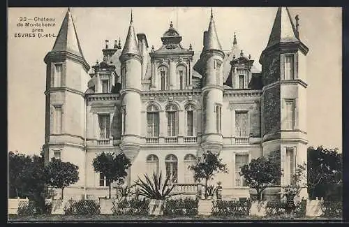 AK Esvres, Château de Montchenin majestueux et ses jardins soignés