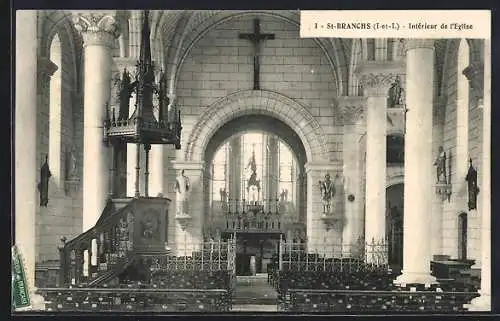 AK Saint-Branchs, Intérieur de l`église