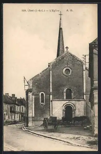 AK Cléré, L`Église et charrette devant la facade