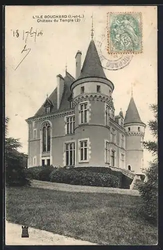 AK L`Île-Bouchard, Château du Temple avec son architecture imposante et ses tours majestueuses