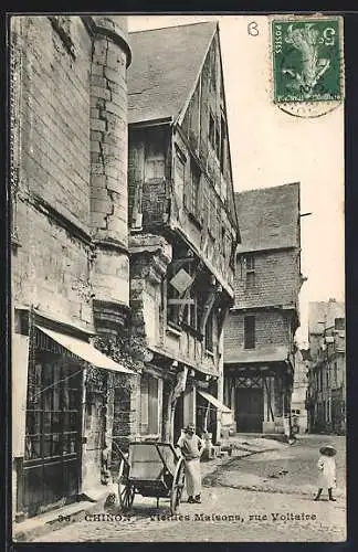 AK Chinon, Vieilles Maisons, rue Voltaire