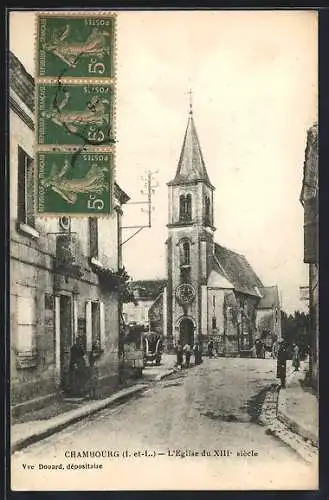 AK Chambourg, L`Église du XIIIe siècle et la rue animée