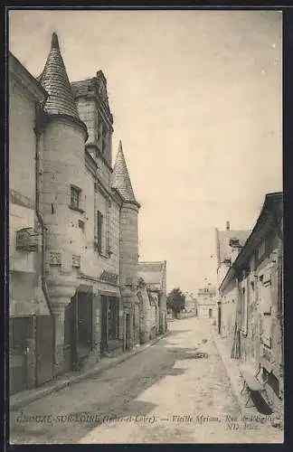 AK Chouzé-sur-Loire, Vieille Maison, Rue de l`Église