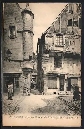 AK Chinon, Vieilles Maisons du XVe siècle, Rue Voltaire