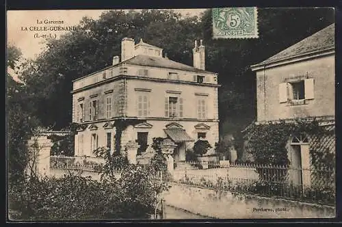 AK La Celle-Guenand, La Garenne et ses jardins élégants