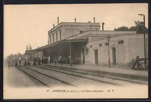 AK Amboise, La Gare intérieure