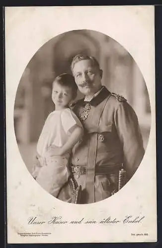 AK Kaiser Wilhelm II. in Uniform mit seinem ältesten Enkel im Portrait