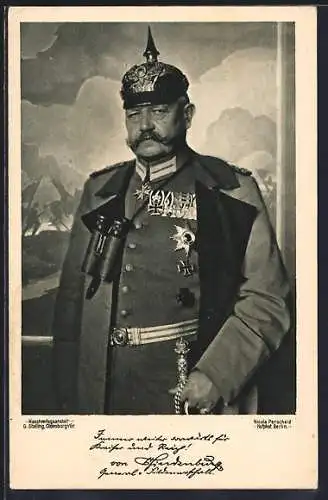 AK Generalfeldmarschall Paul von Hindenburg mit Fernglas und in Uniform