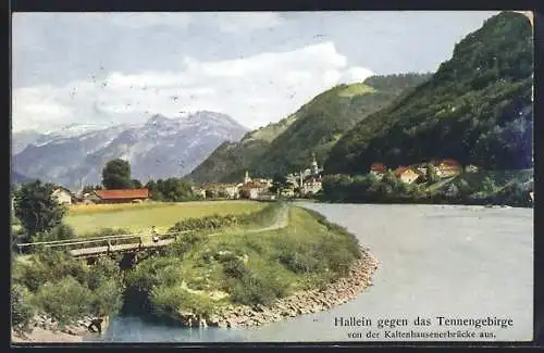 AK Hallein, Ortsansicht gegen das Tennengebirge von der Kaltenhausenerbrücke aus