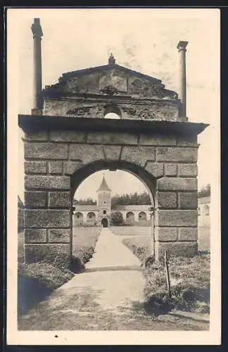 AK Rosenburg, Turnierhof im Schloss