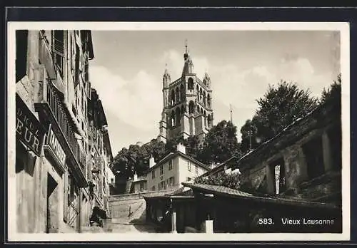 AK Vieux Lausanne, Eglise et Tapisserie