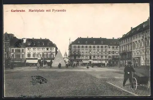 AK Karlsruhe, Marktplatz mit Pyramide