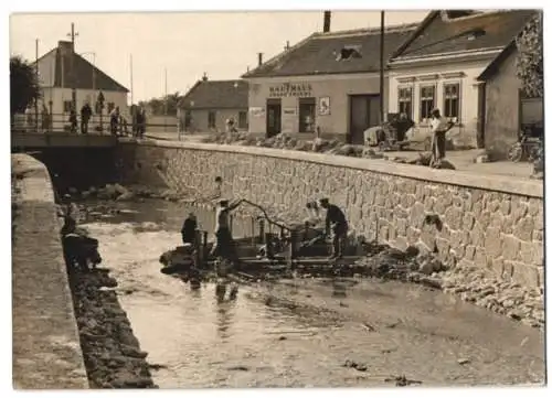 Fotografie Alois Sedlar, Ansicht Wien-Neudorf, Wasserbaustelle zur Regulierung des Mödlingbaches 1939