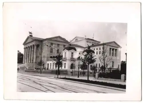 Fotografie Atlantic, Ansicht Posen - Poznan, Strasse am Stadttheater 1939