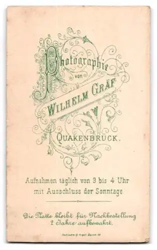 Fotografie Wilhelm Gräf, Quakenbrück, Mühlenstrasse, Porträt einer Dame mit eleganter Frisur