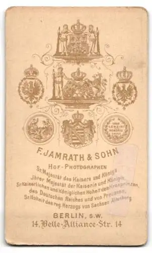 Fotografie F. Jamrath & Sohn, Berlin, Belle-Alliance-Str. 14, Porträt einer jungen Frau