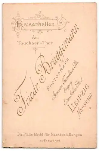 Fotografie Fr. Brüggemann, Leipzig, Äussere Tauchaer Str., Portrait eines Paares