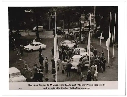 Fotografie Auto Ford Taunus 17 M, Presse-Vorstellung am 29.8.1957